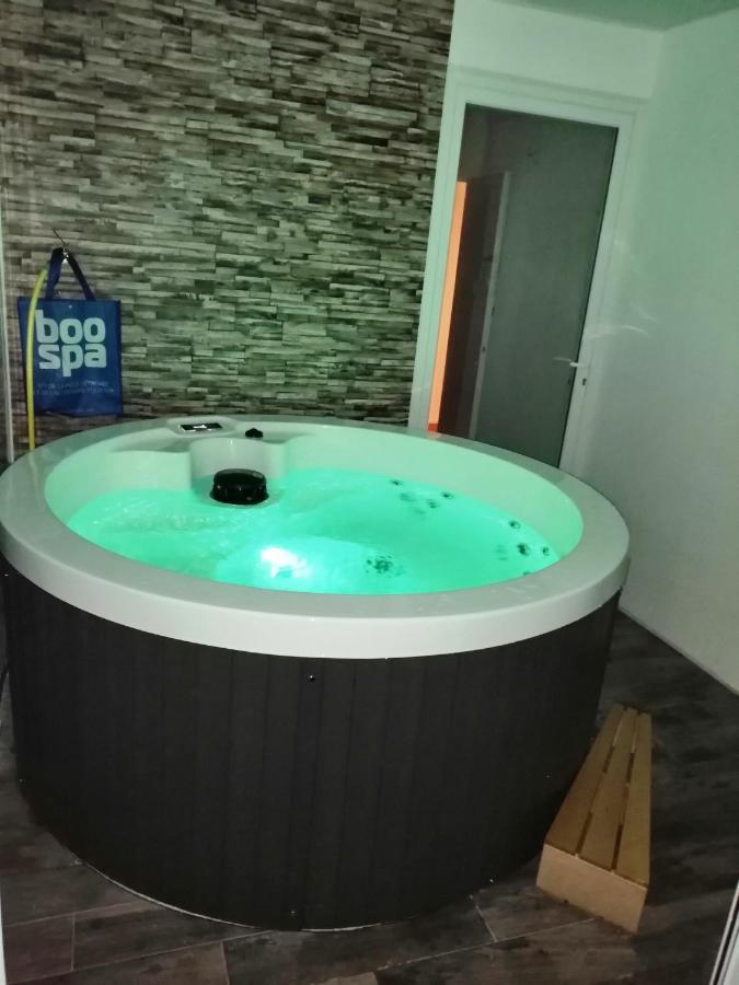 Villa Bord De Mer Avec Piscine Et Jacuzzi Pénestin Exterior foto